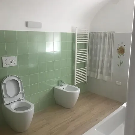 Il Melograno La Casa Nel Vicoletto Villa Lanciano Exterior photo